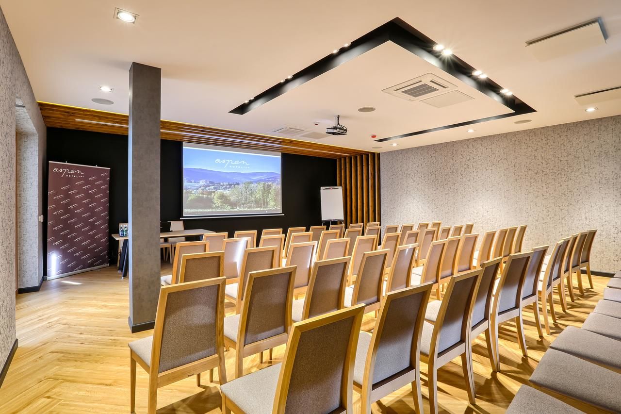 Отель Hotel Aspen Глухолазы-31