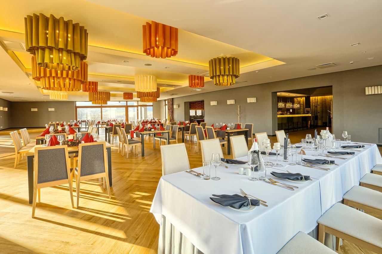 Отель Hotel Aspen Глухолазы-38