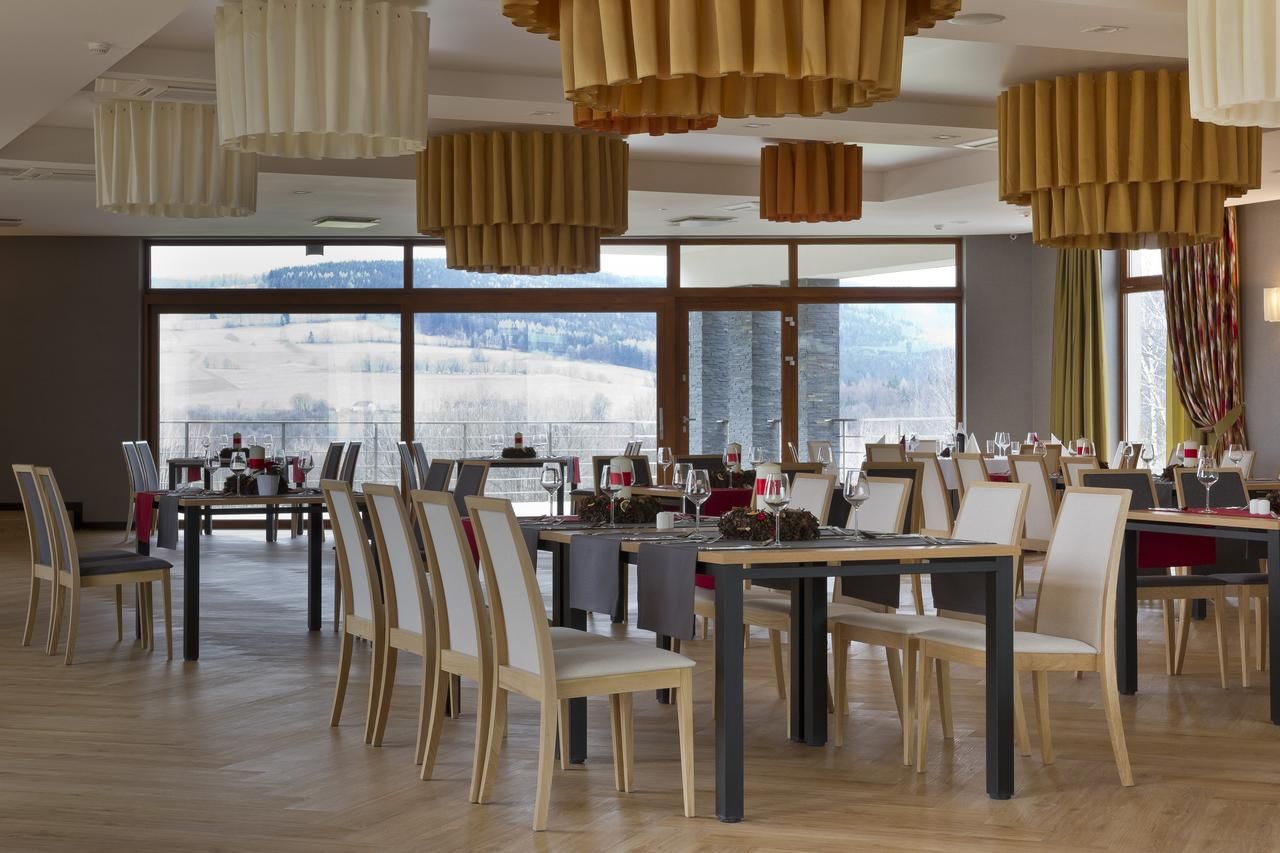 Отель Hotel Aspen Глухолазы-10